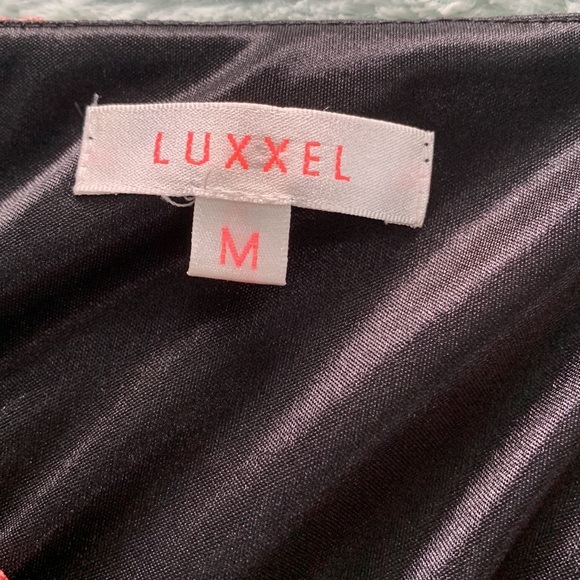 Luxxel Romper - Picture 5 of 12